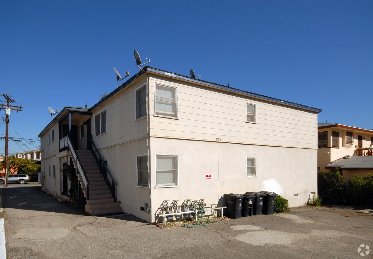Building Photo - 5506 Thornburn St