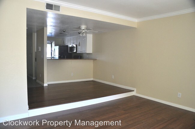 Building Photo - 2 br, 2 bath House - 670 Sycamore Ave