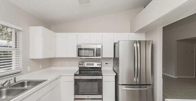 Building Photo - 1207 Sawdust Ct
