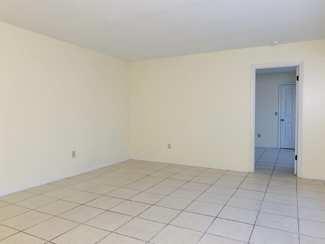 Foto del edificio - 115 Windtree Ln