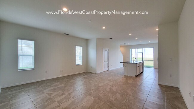 Foto del edificio - NORTH RIVER RANCH CORNER TOWNHOME! AVAILABE IN MARCH 2026 -LONG TERM LEASE!