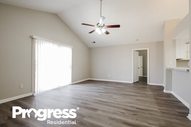 Building Photo - 6100 Tartan Green Ct