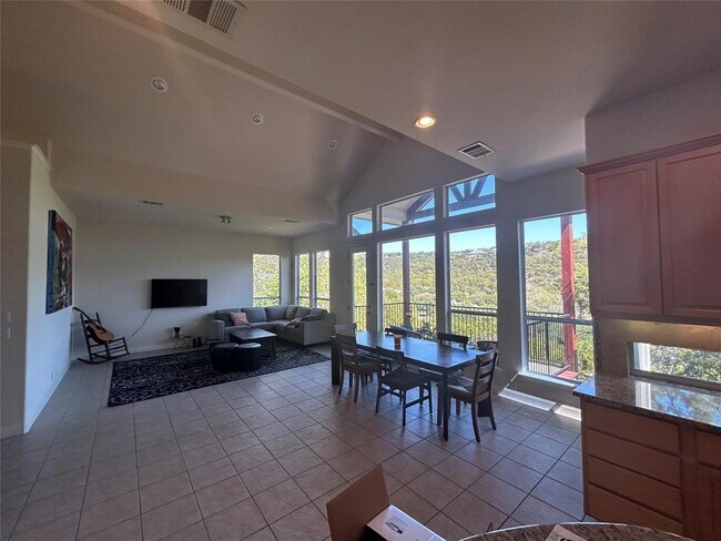 Foto del edificio - 6705 Fort Davis Cove