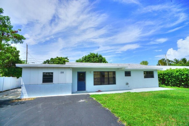 Rental Home Close To The Beach House For Rent In North Palm Primary Photo Rental Home Close To The Beach