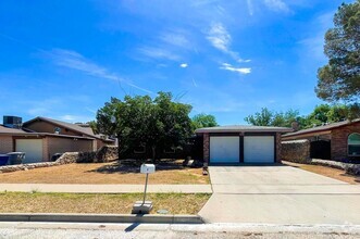 Building Photo - 1818 Ron Cerrudo St