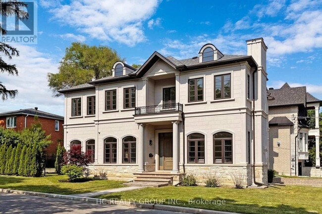 Building Photo - 132 Byng Ave