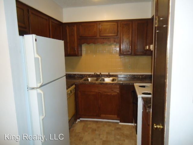 Building Photo - 7202 E 87th Ter