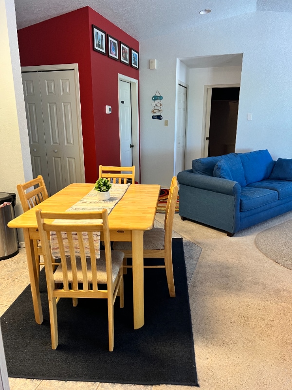 Building Photo - 109 Mimbres Dr