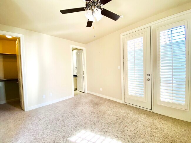 Foto del edificio - 1701 Blodgett St