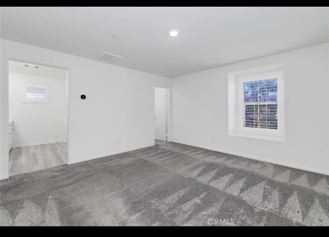 Building Photo - 7453 Jersey St