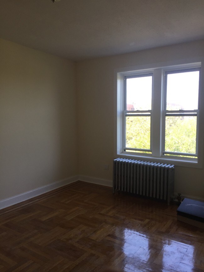 Foto del edificio - 4323 54th St