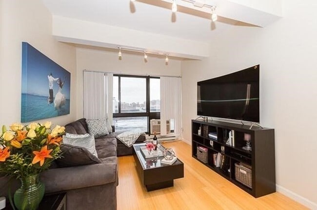 Foto del edificio - 12 Stoneholm St