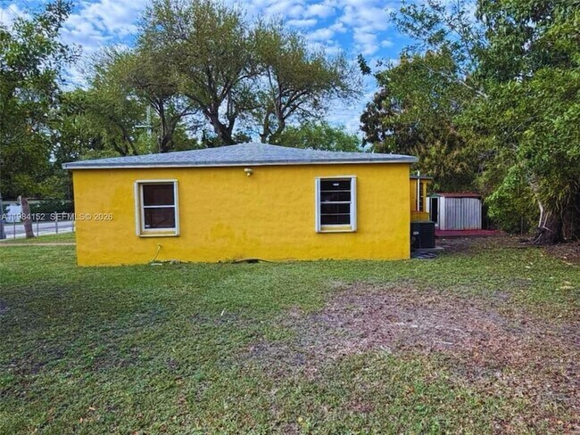 Foto del edificio - 14215 NE 9th Ave