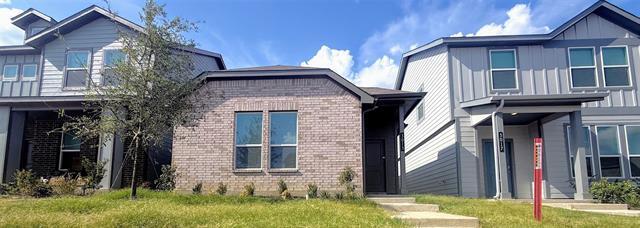 Building Photo - 3013 Pecan Farm Ln