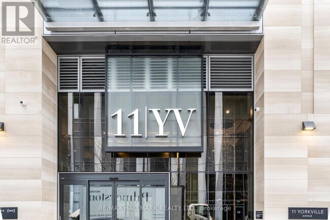Photo du bâtiment - 11 Yorkville Ave