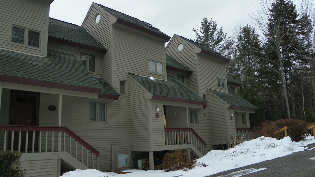 21 Mountain Brook Way, Waterville Valley, NH 03215 Townhome Rentals