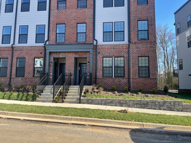 Foto del edificio - 13327 Coalfield Station Ln