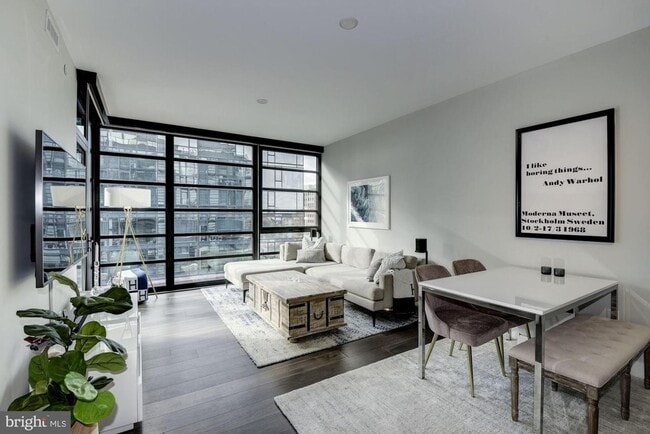 Photo - River-View 2BD Luxury Condo with Balcony and Parking!