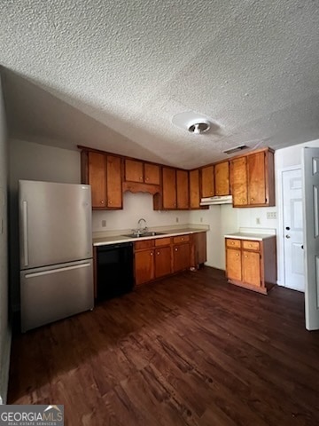 Building Photo - 121 Village Ln