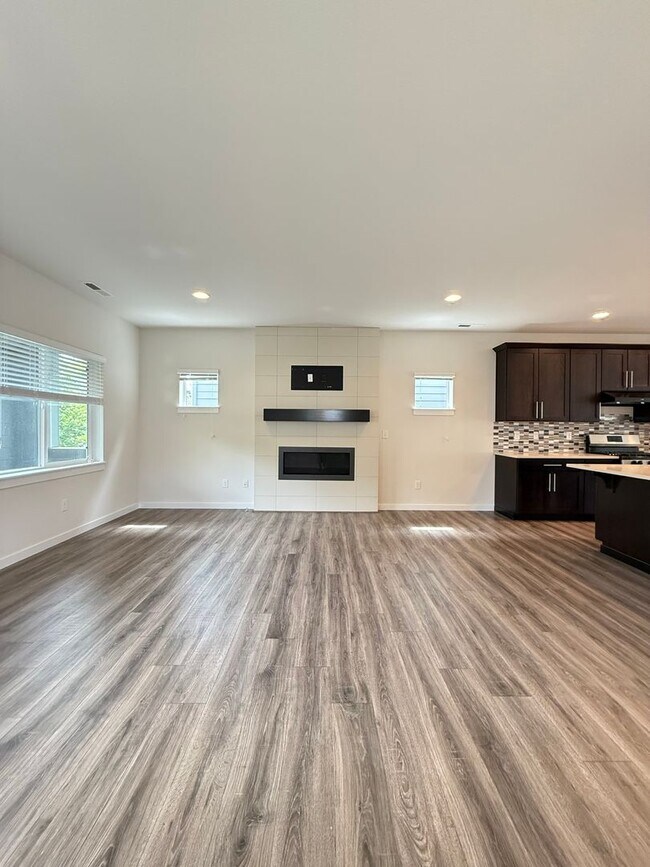 Foto del edificio - Spacious 3BR Home in Arcadia Terrace