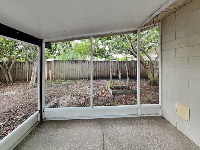 Building Photo - 7433 Betty St
