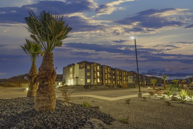 Building Photo - Grandview Apartments