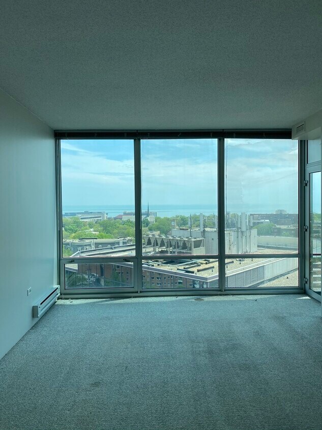 Foto principal - 800 Elgin Rd