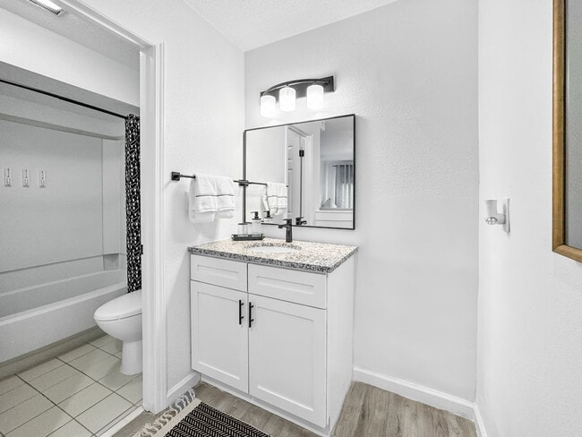 Interior Photo - The District at North Hills