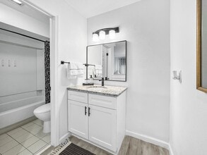 Interior Photo - The District at North Hills