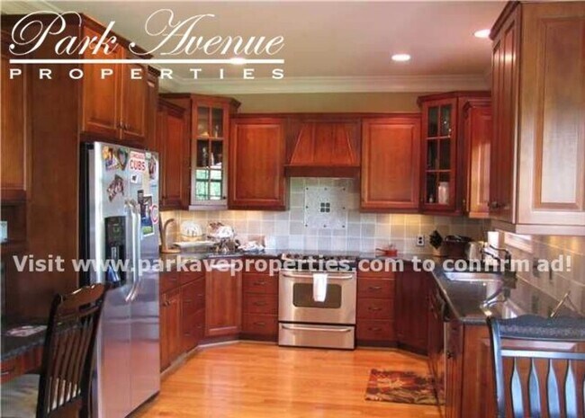 Foto del edificio - 124 Doe Run Ln