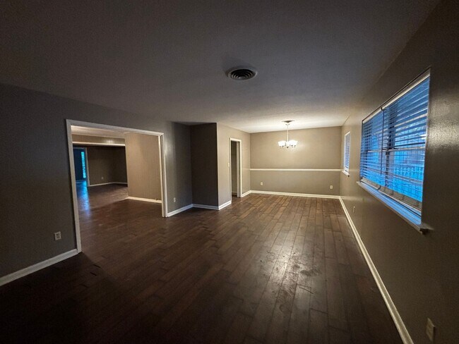 Foto del edificio - 5318 Venetian Way