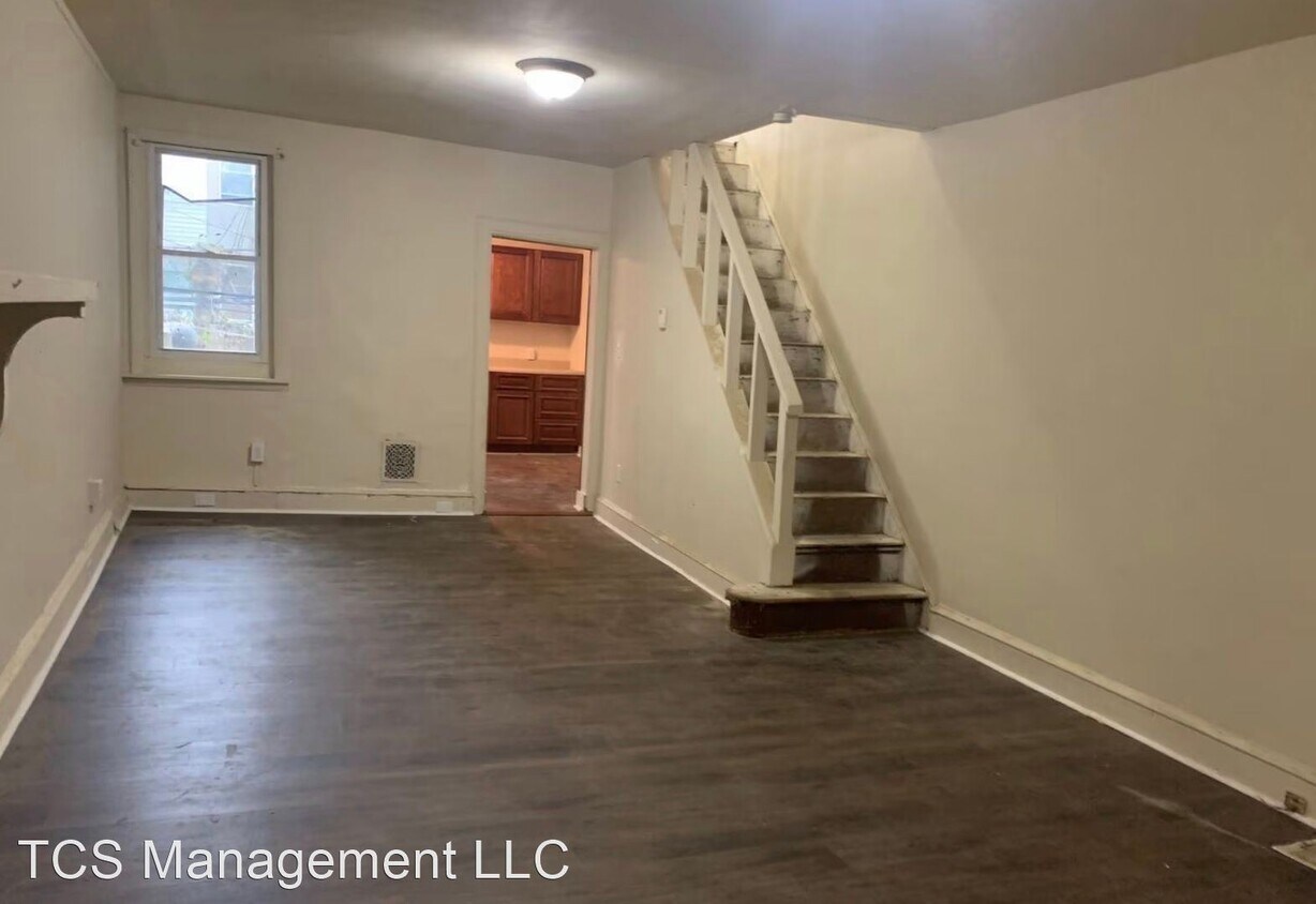 Primary Photo - 3 br, 1 bath House - 1835 East Clementine ...