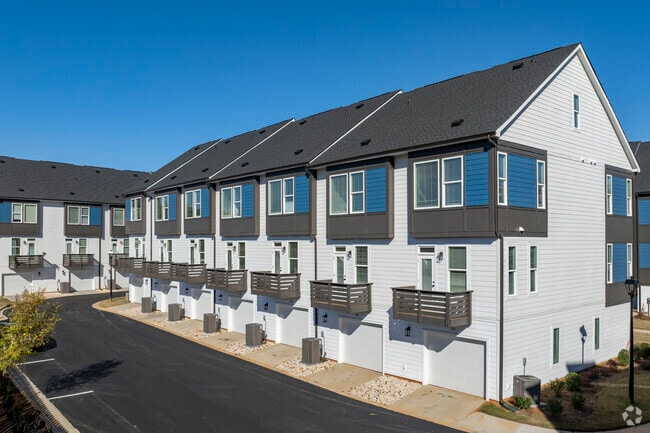 Towns at Eastland - Towns at Eastland - Townhomes for Rent in Charlotte, NC