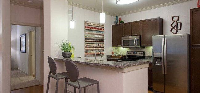 Foto del edificio - 9520 Spectrum Dr