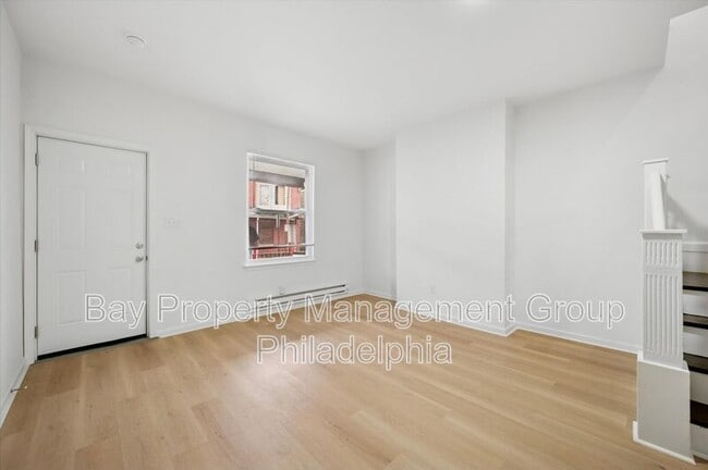 Foto del edificio - 320 N Robinson St