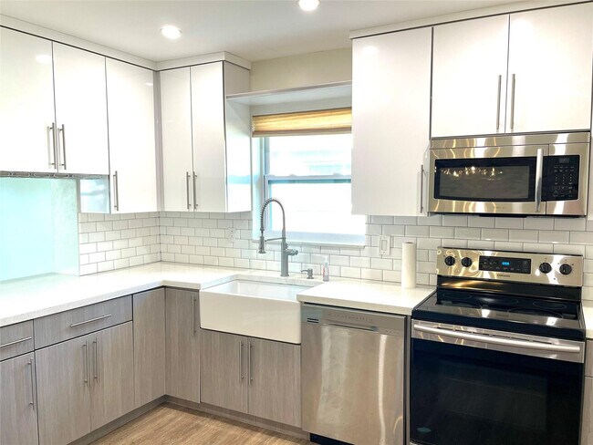 Foto del edificio - 2090 NW 84th Terrace