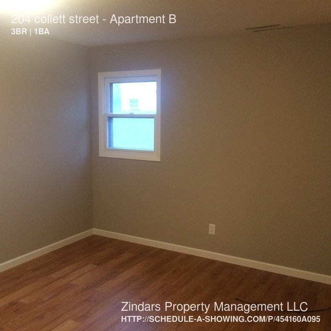 Building Photo - 204 E Collett St