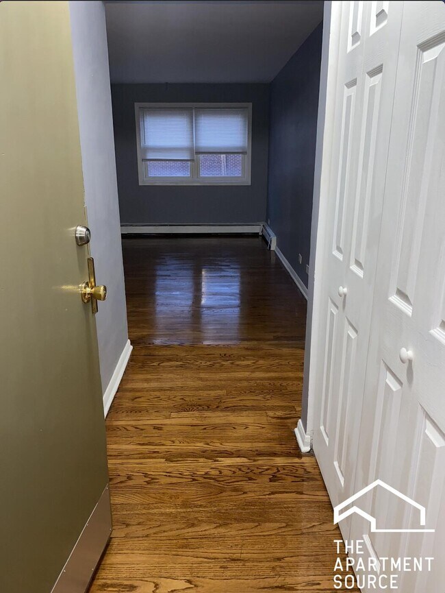 2411 W Balmoral Ave Chicago, IL 60625 Alquileres en Chicago, IL