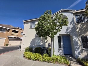 Building Photo - 1439 Trouville Ln