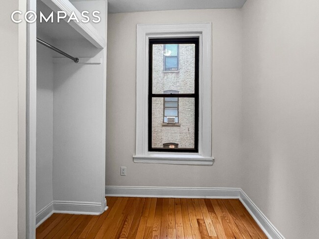 Foto del edificio - 270 E 78th St