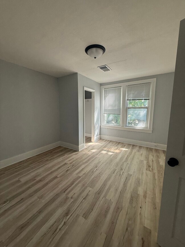 Foto del edificio - 414 N Wayne Ave