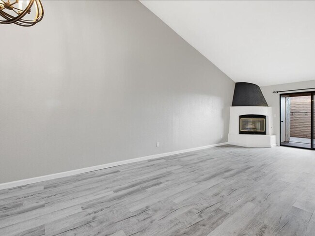 Foto del edificio - 10111 Spyglass