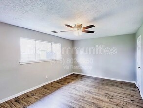 Building Photo - 10946 Gulf Valley