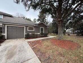 Building Photo - 1800 Green Springs Cir