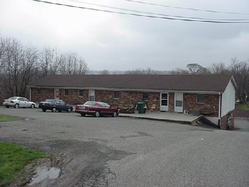 Primary Photo - 611 Haymore St