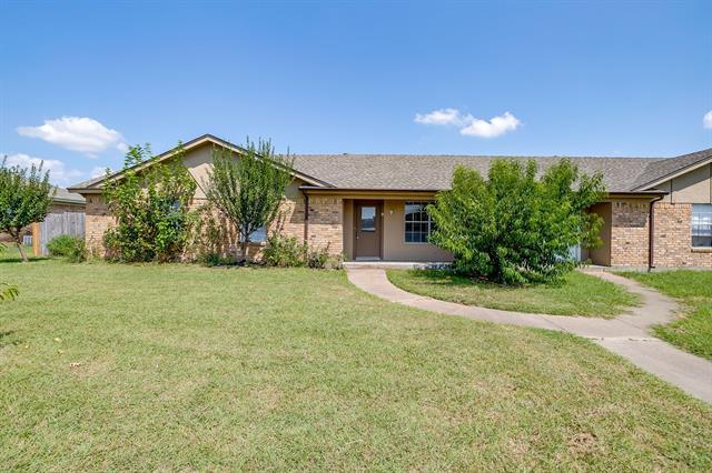 Foto del edificio - 1203 N Nolan River Rd