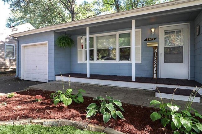 Foto del edificio - Adorable Home in Raytown!