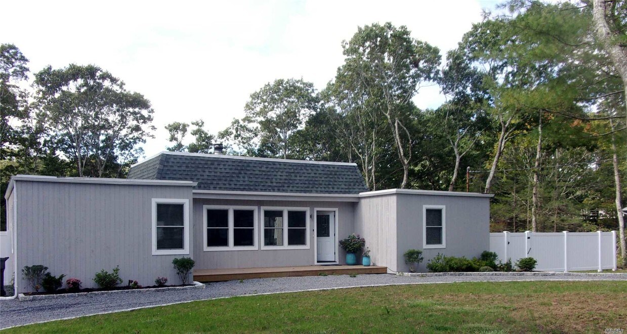 Foto principal - 6 Foxboro Rd