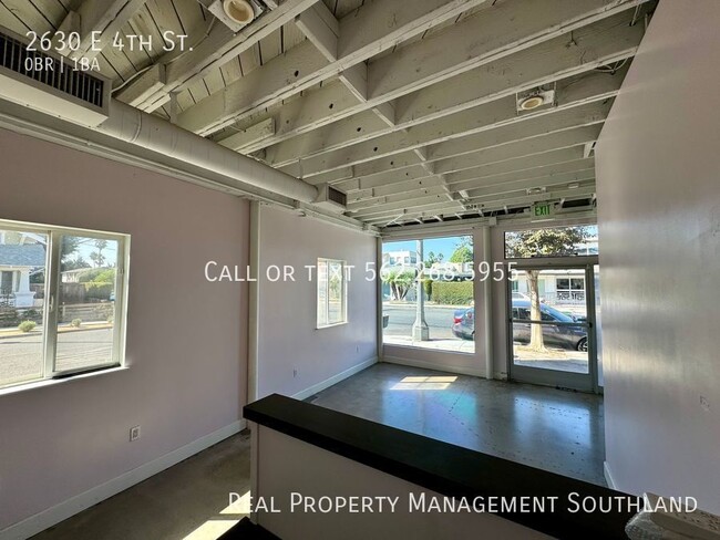 Building Photo - Commercial Retail Space for Rent / 660 SQF...