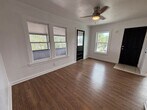217-219 Congress Ave